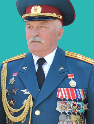 Хорунжий Николай Иванович.
